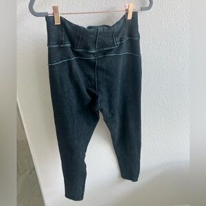 Free People movement leggings. Size medium. Worn once.